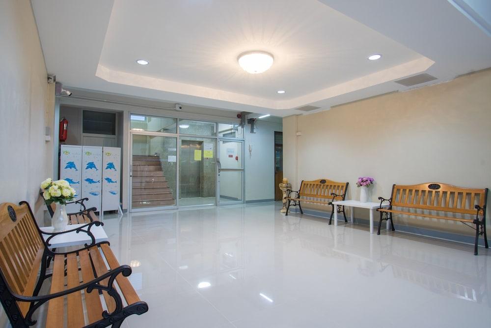 Aparthotel Jr Mansion On Nut Soi 25 Bangkok Zewnętrze zdjęcie