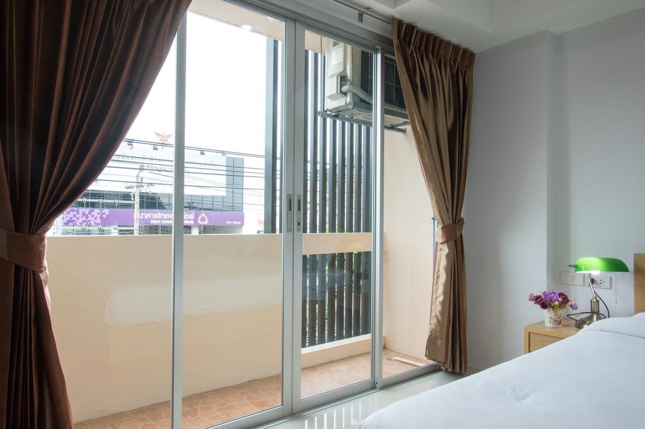 Aparthotel Jr Mansion On Nut Soi 25 Bangkok Zewnętrze zdjęcie